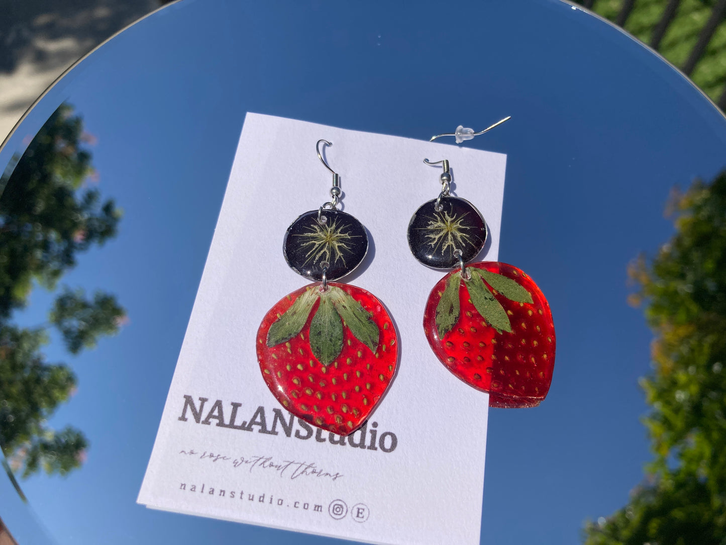 Real Strawberry blueberry earring - Nalan studio