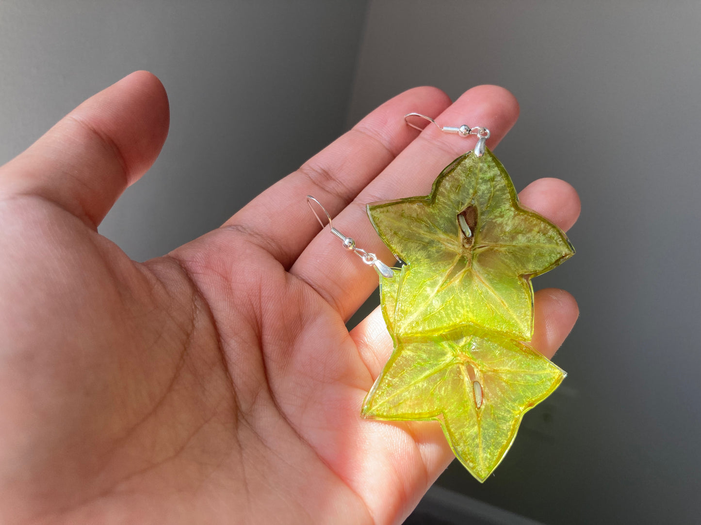 Real star fruit resin earring - Nalan studio
