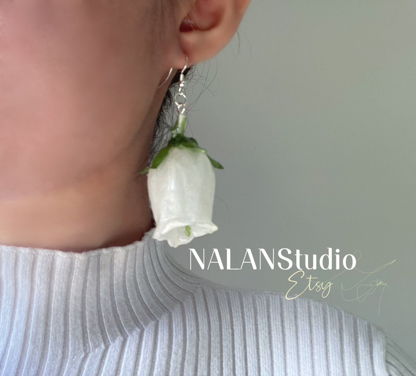 Bellflower resin earring/ - Nalan studio