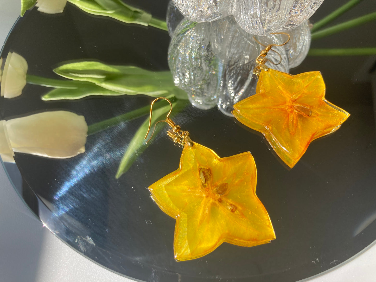 Real star fruit resin earring - Nalan studio