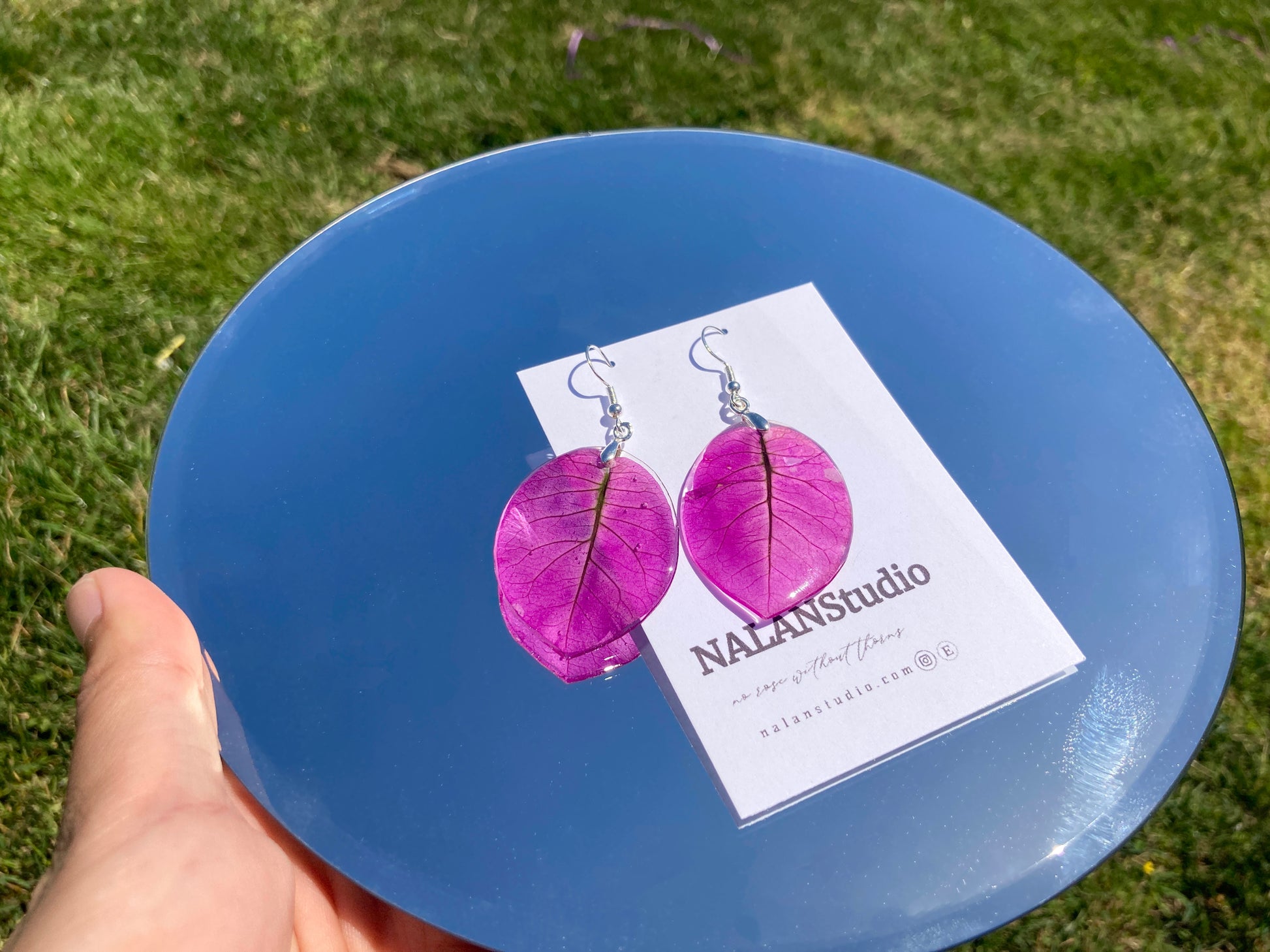 Real Bougainvillea earring - Nalan studio 