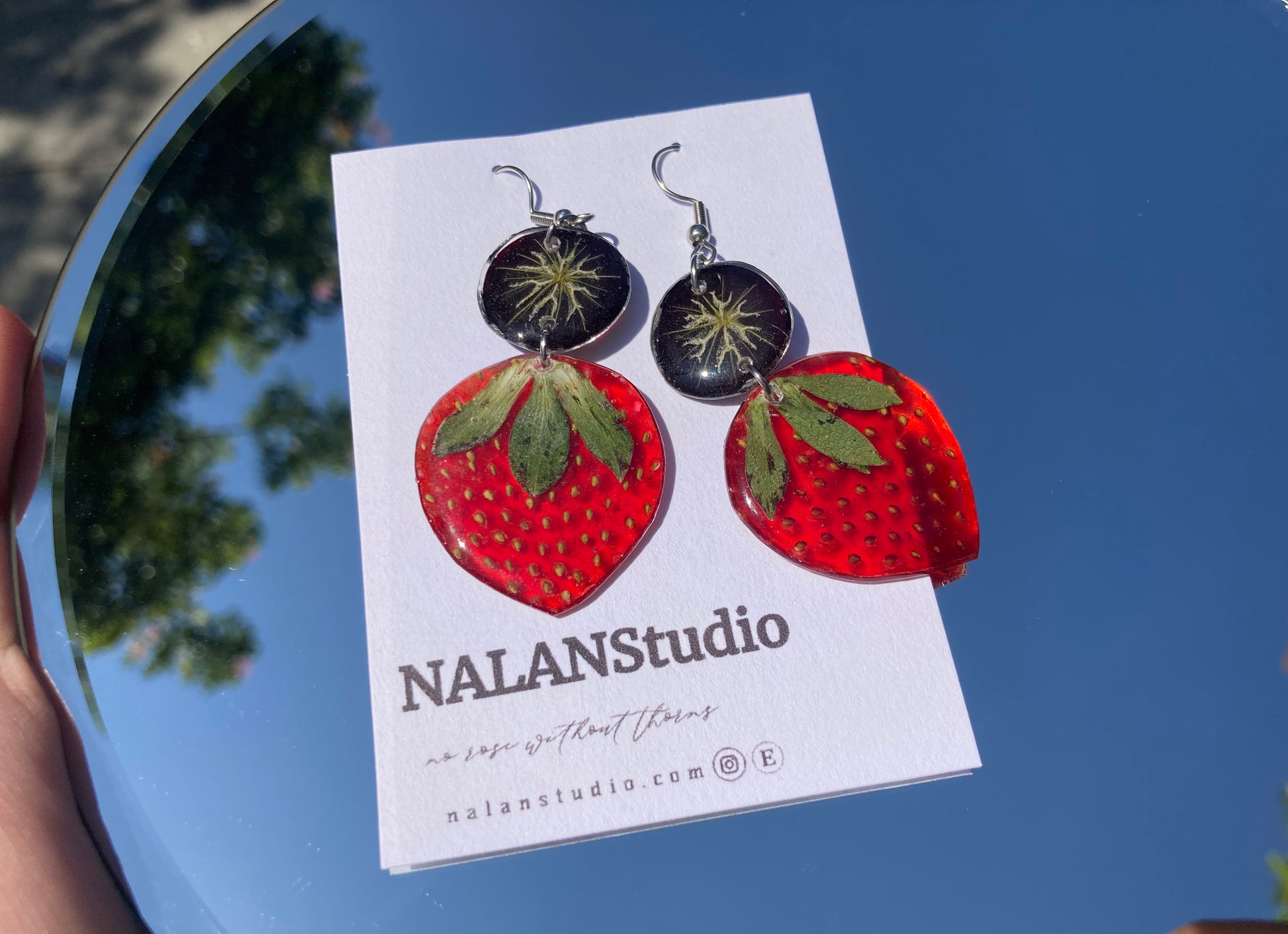 Real Strawberry  blueberry earring - Nalan studio 