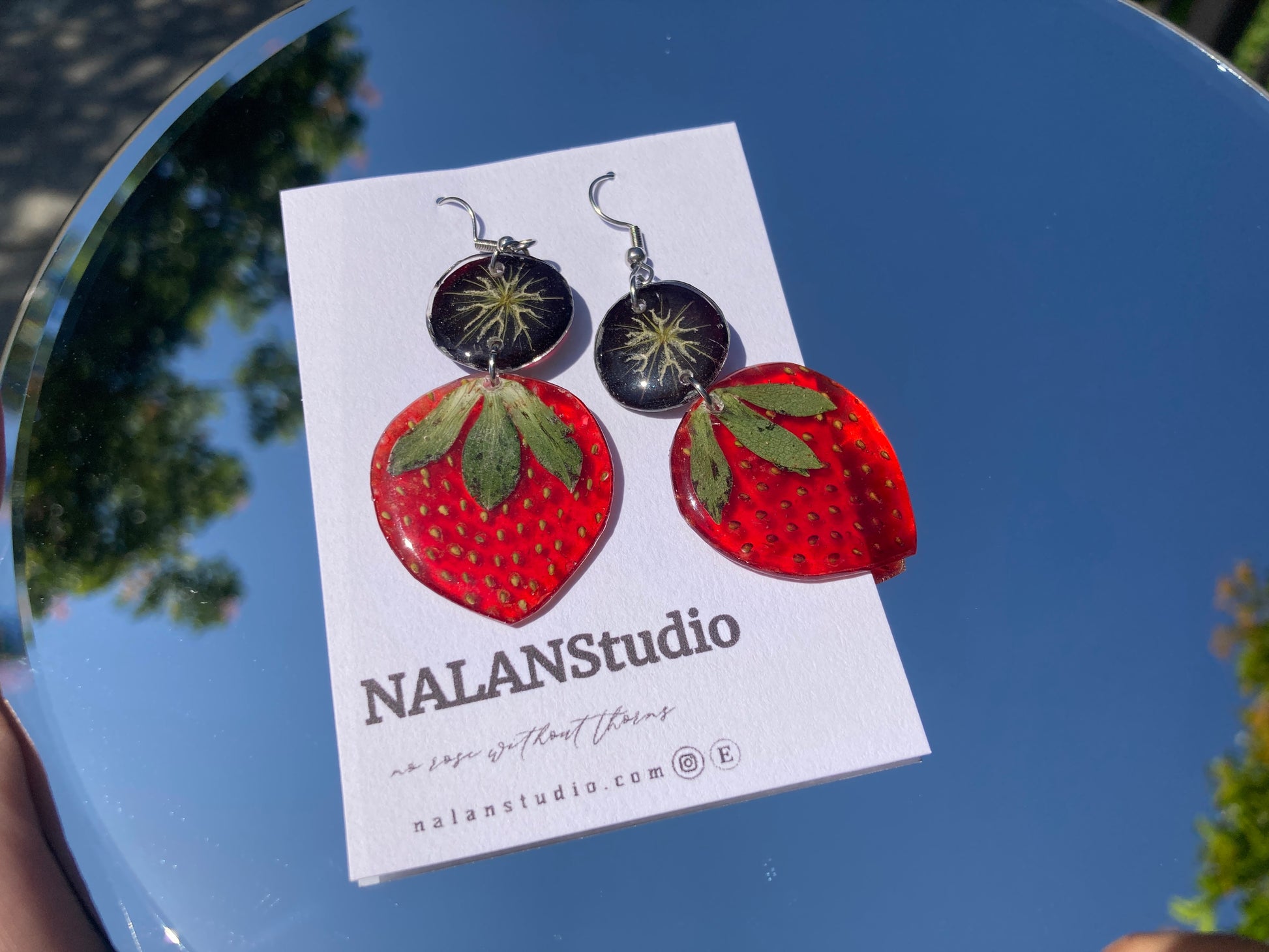 Real Strawberry  blueberry earring - Nalan studio 