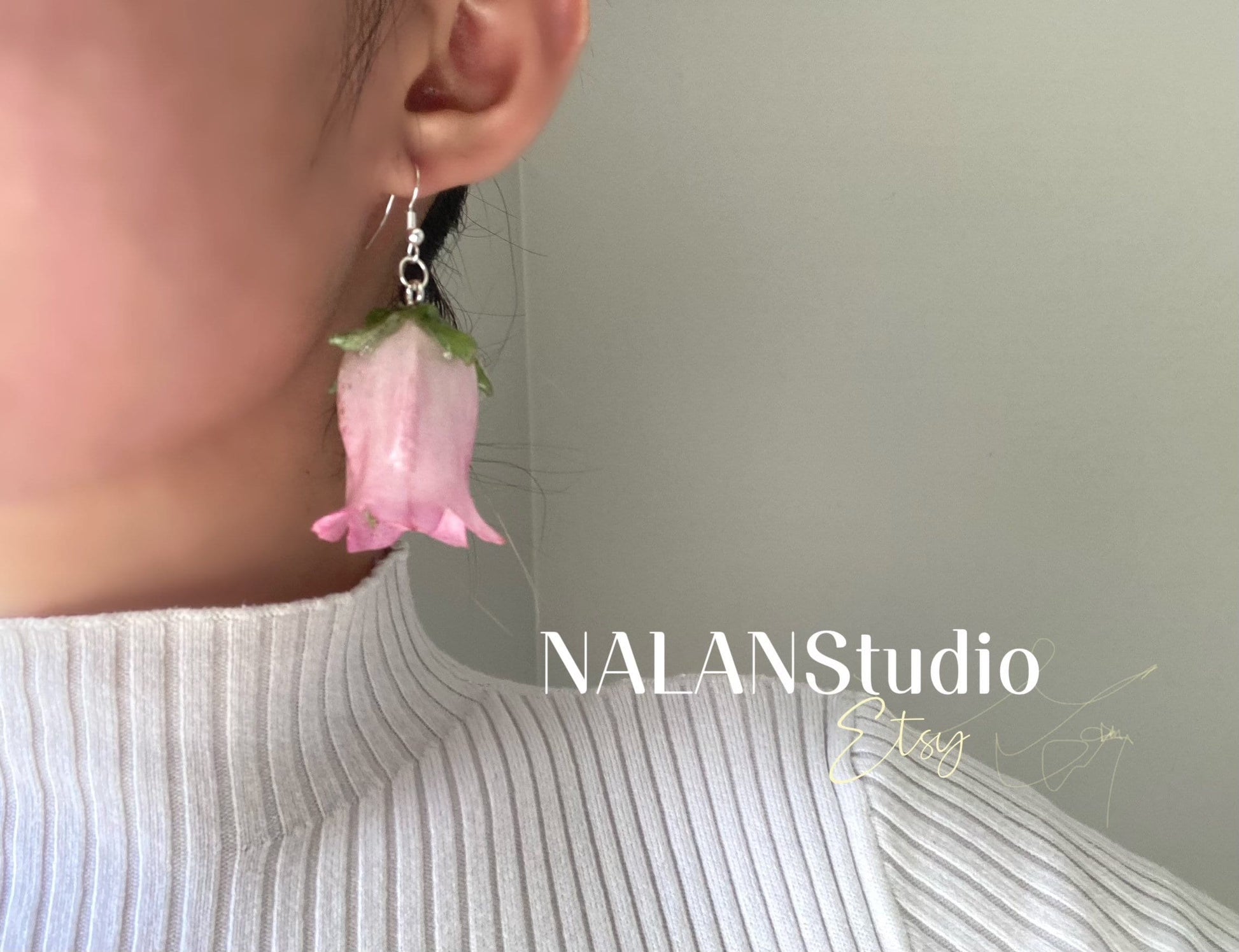 Bellflower resin Earring - Nalan studio 