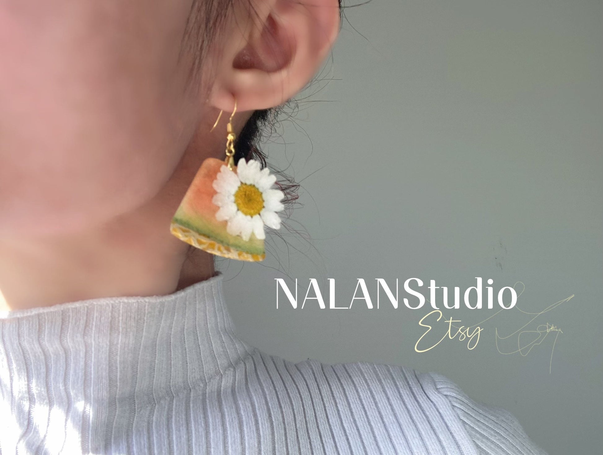 Real Cantaloupe resin fruit earring - Nalan studio 