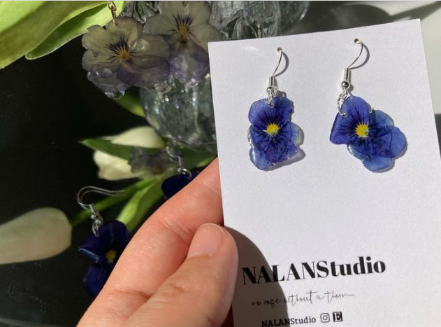 Mother’s Day gifts/floral earrings/Violet Pansy / - Nalan studio 